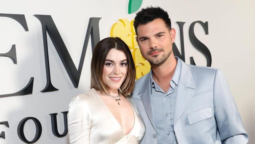 Taylor Lautner Umumkan Jenis Kelamin Anak Pertama Berjenis Kelamin Perempuan