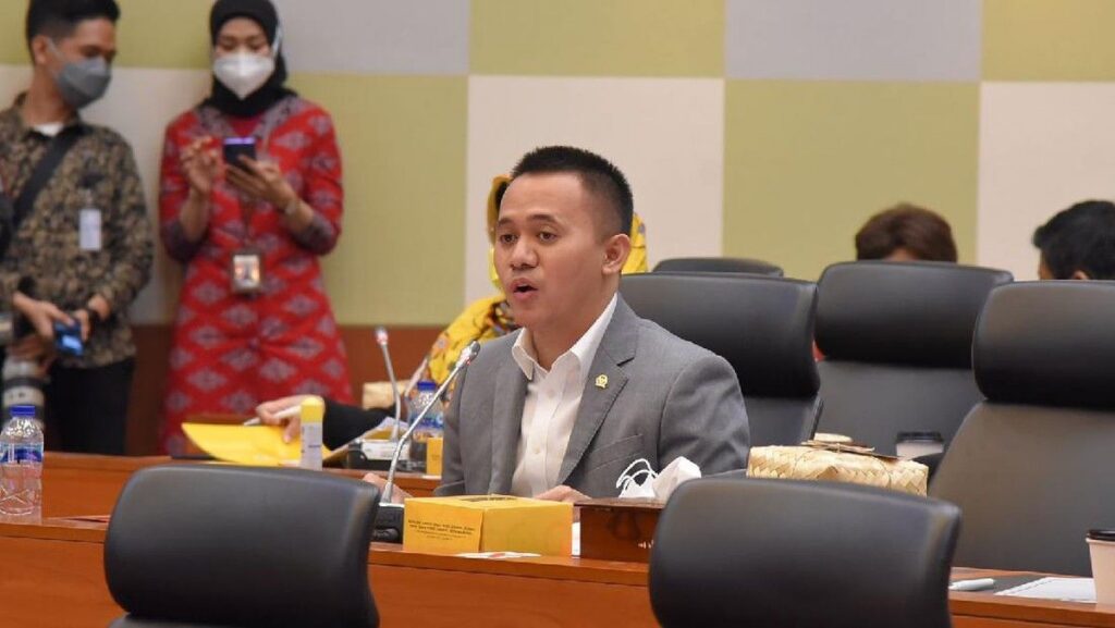 DPR Kritik Kenaikan Harga Pertamax oleh Pertamina