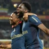 Manchester United Bidik Gelandang RC Lens Mamadou Sangare