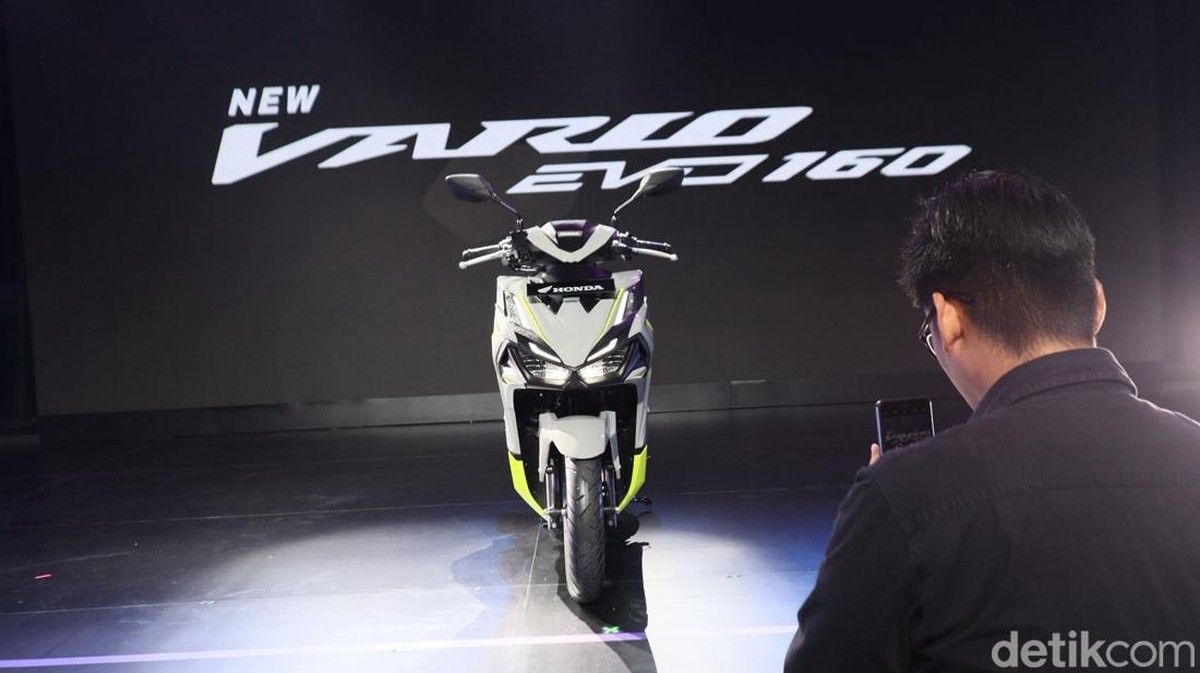 PT AHM Hentikan Produksi Honda Vario 160 Model Lama