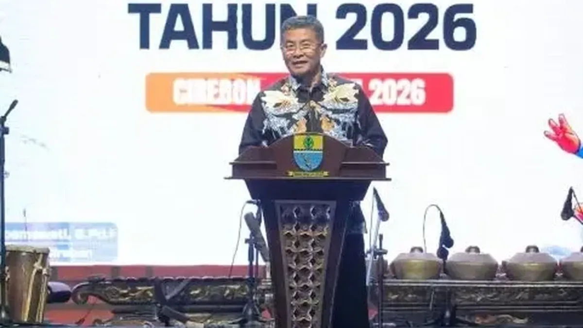Erwan Setiawan Buka PORSENITAS XIII KUNCI BERSAMA di Kota Cirebon