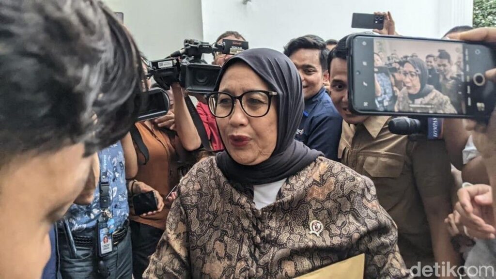 Presiden Prabowo Subianto Tunjuk Nanik S Deyang Jadi Kepala Badan Gizi Nasional