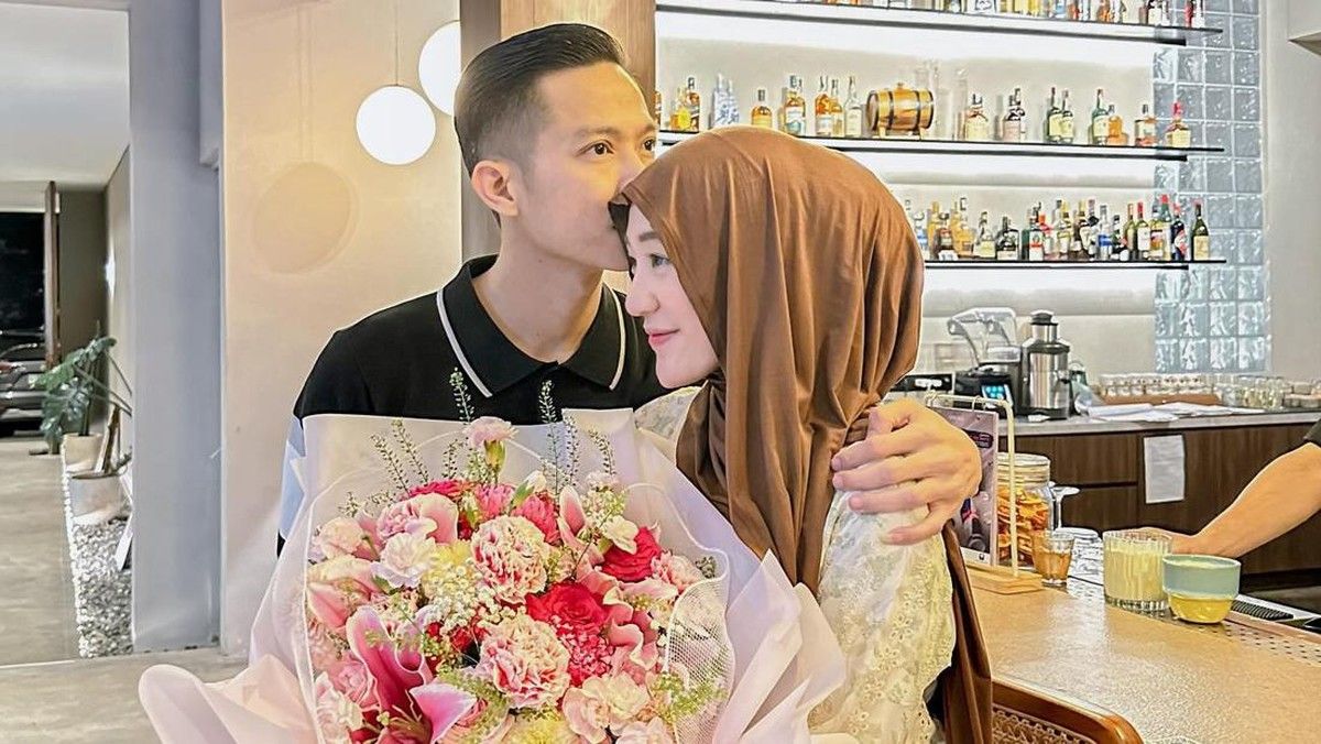 Larissa Chou Gugat Cerai Ikram Rosadi di Pengadilan Agama Ngamprah