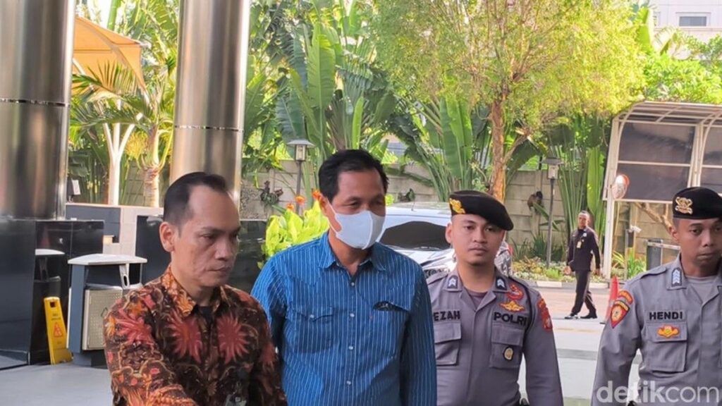KPK Periksa Bupati Muara Enim Edison Terkait Operasi Tangkap Tangan