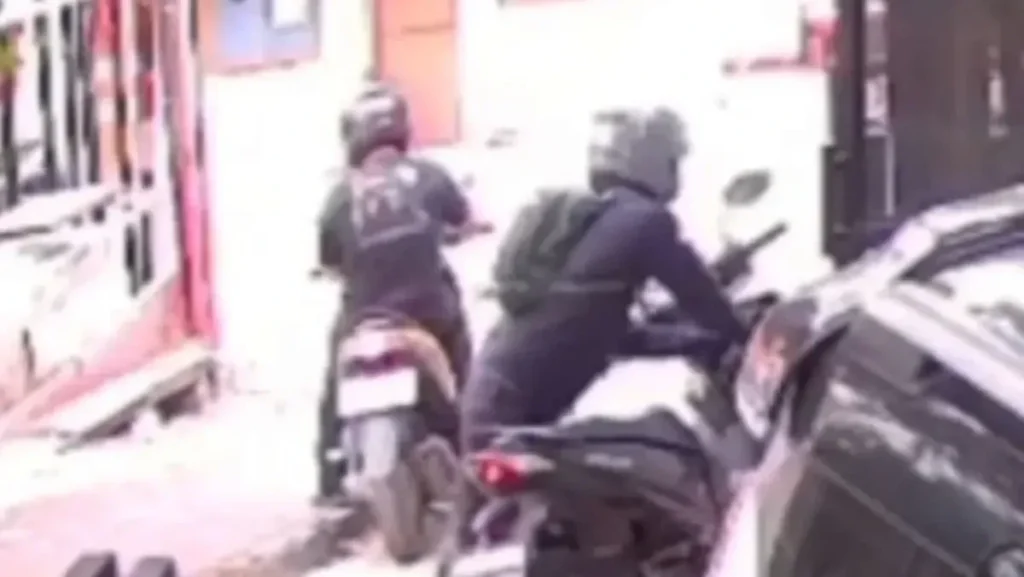 Maling Motor Todongkan Senjata Api ke Pemilik Rumah di Kramat Jati