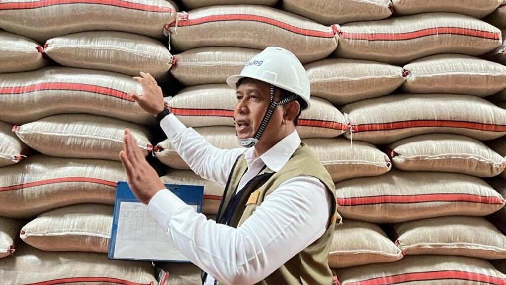 Perum BULOG Serap 3 Juta Ton Beras Petani