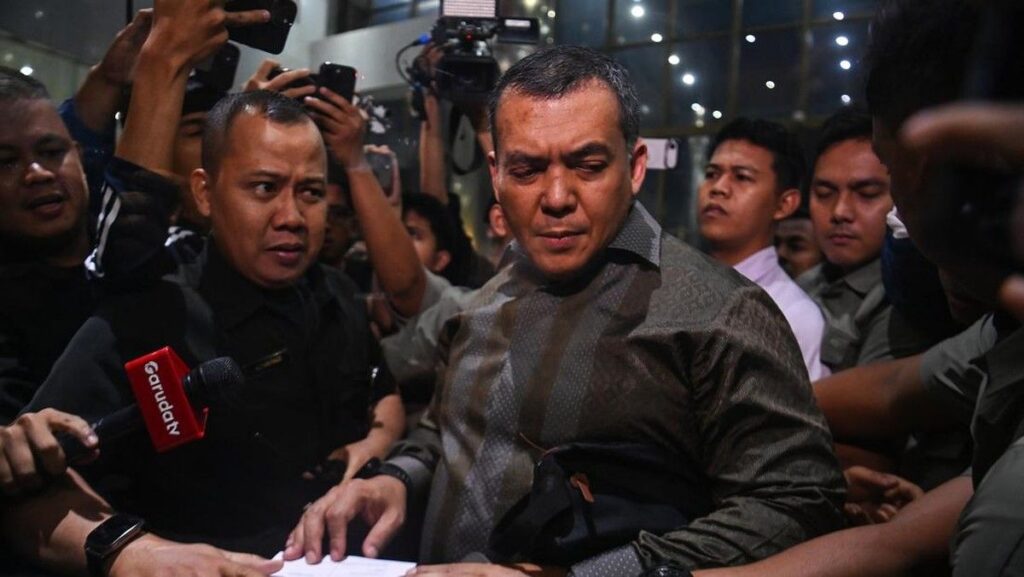 KPK Periksa Wakil Menteri Imipas Silmy Karim Setelah Menyerahkan Diri