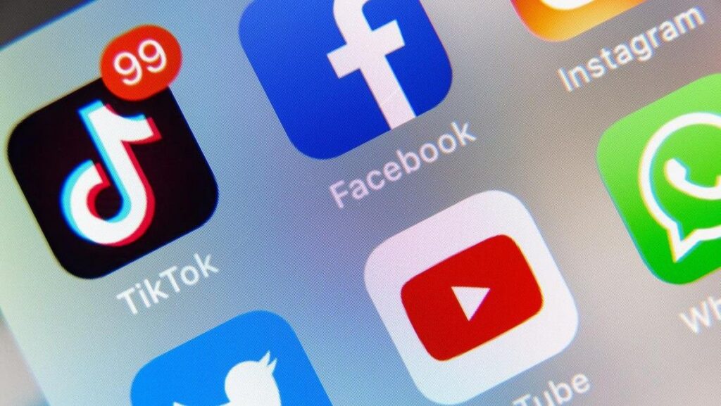 KCI Respons Keluhan Penumpang KRL Terkait Siaran Langsung TikTok