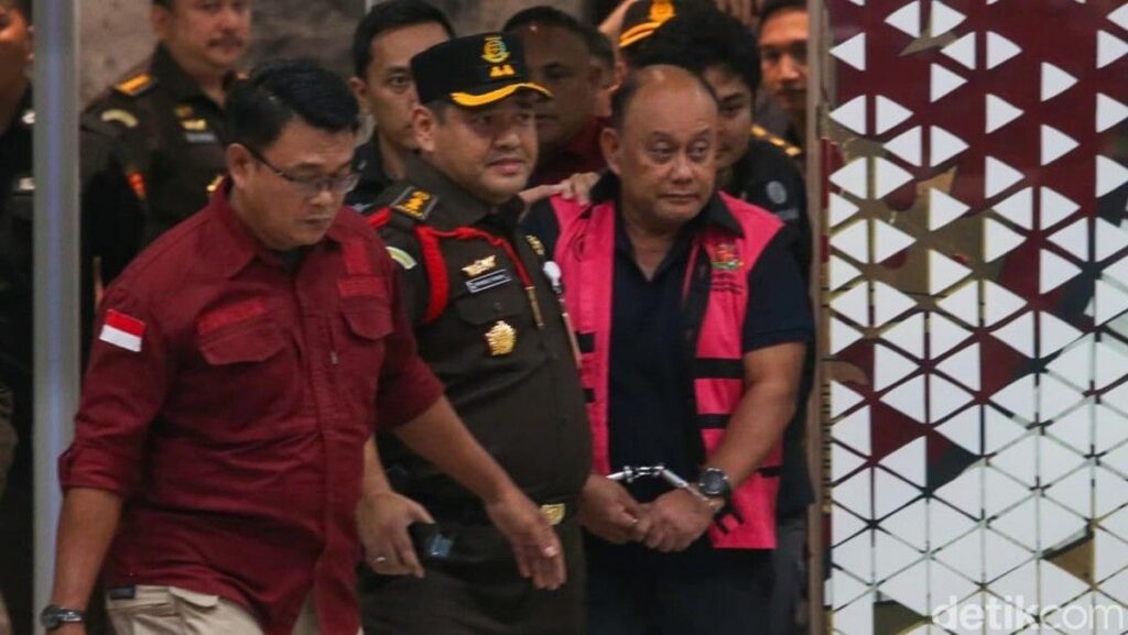 Kejagung Tahan Tiga Mantan Pejabat Badan Gizi Nasional Terkait Korupsi
