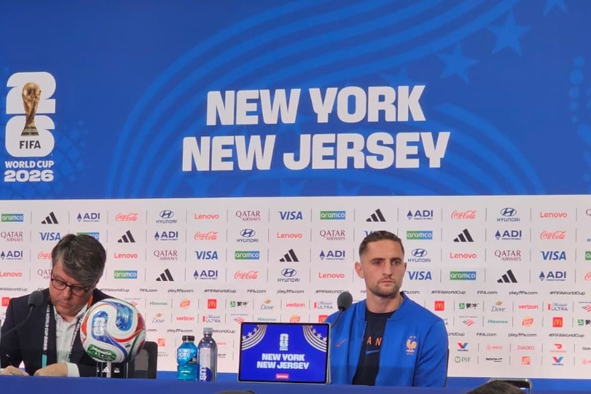 Timnas Perancis Jaga Kekompakan Lewat Permainan Kartu di Piala Dunia