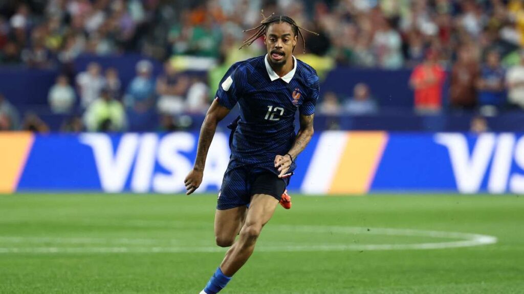 Liverpool Bidik Bradley Barcola Setelah Yan Diomande Pilih Kesepakatan PSG