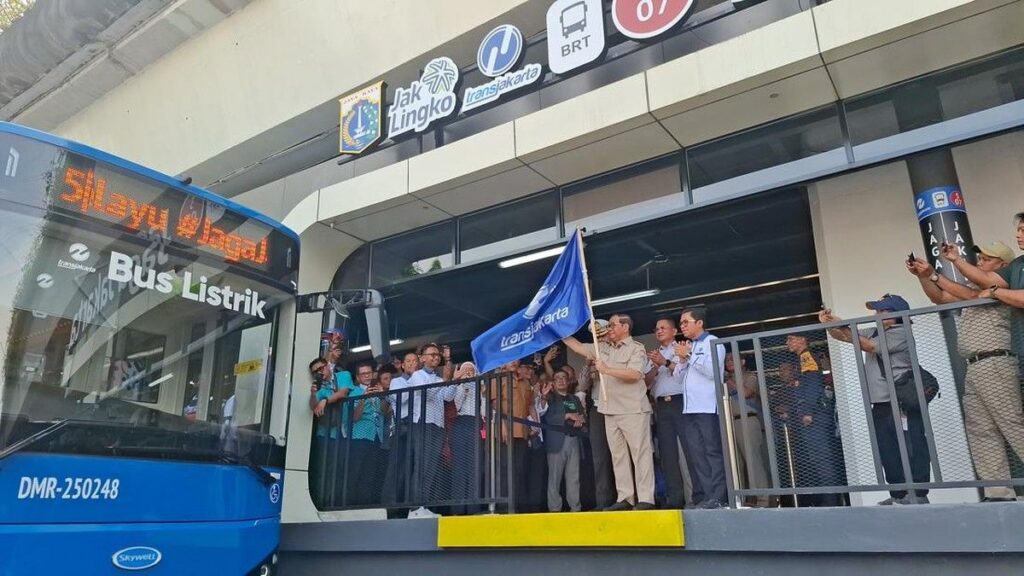Pemprov DKI Gratiskan Transportasi Umum Sambut HUT Jakarta