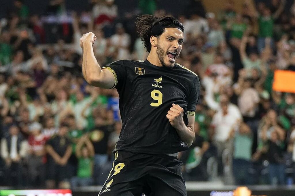 Pengamat Peringatkan Raul Jimenez Terkait Penolakan Tawaran Club America