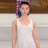 Sora Choi Pamerkan Kehamilan di Runway Chanel Seoul