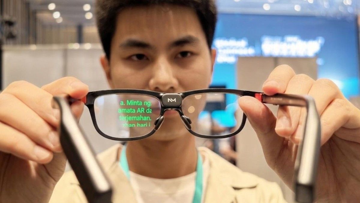4 Kacamata Pintar Menarik di Global Connect Show 2026