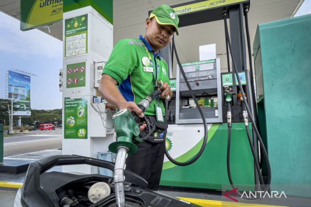 Pertamina dan BP Naikkan Harga BBM Non-Subsidi