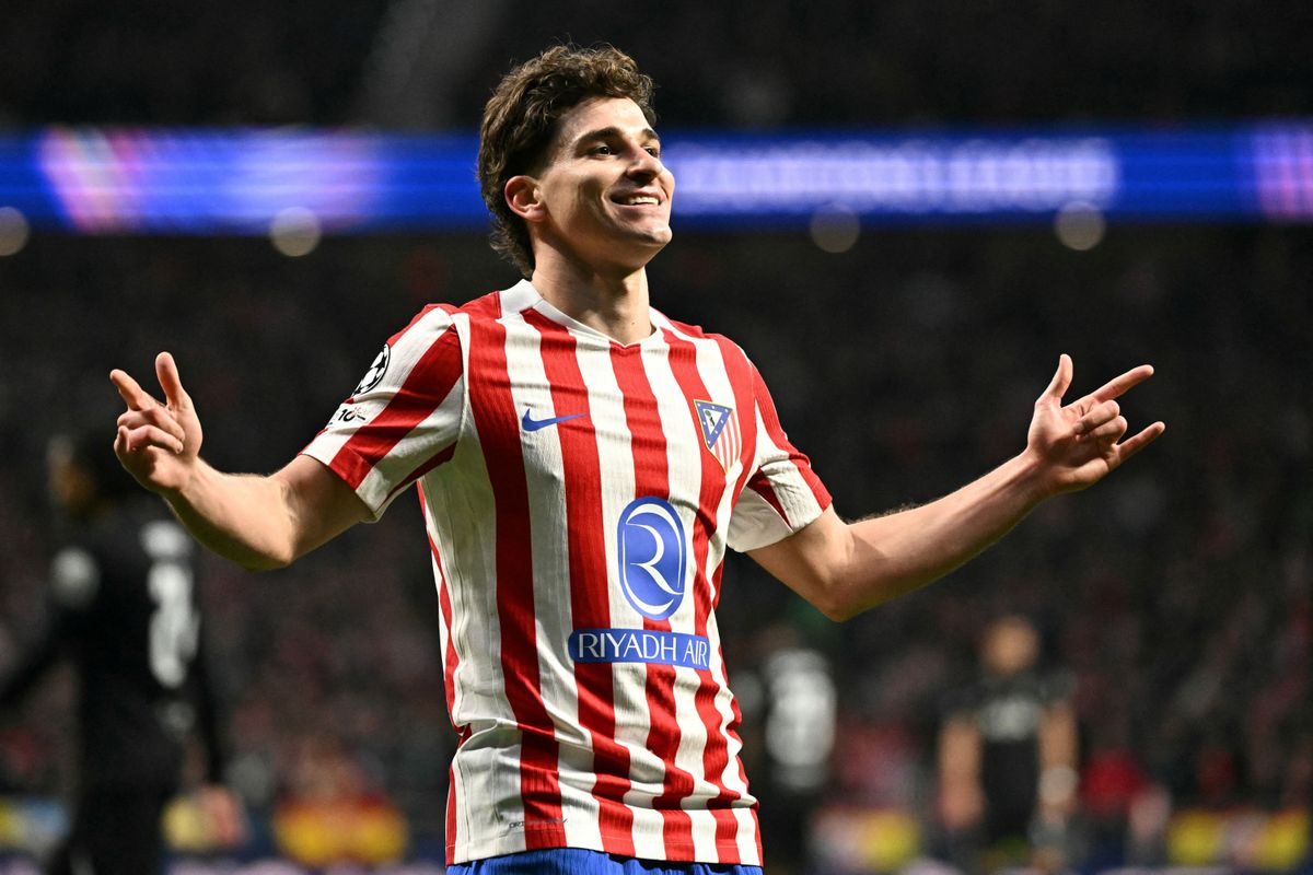 Diego Simeone Desak Manajemen Atletico Madrid Segera Jual Julian Alvarez