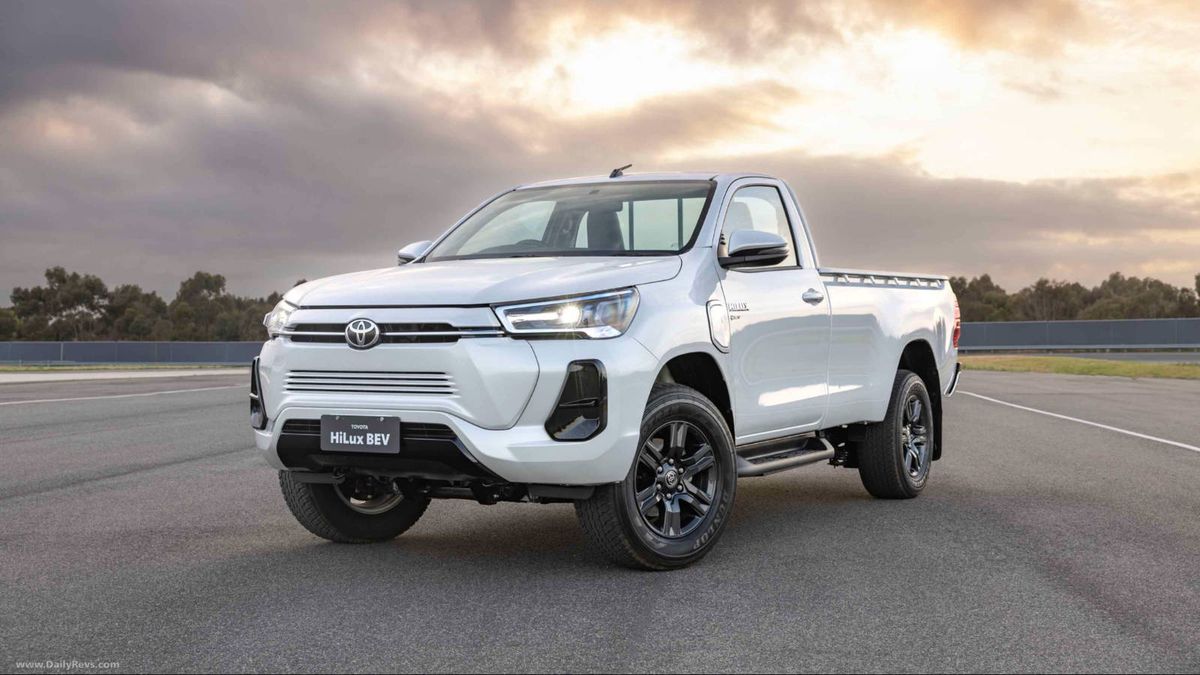 Toyota Luncurkan Hilux Listrik 4WD dan Varian Diesel Baru