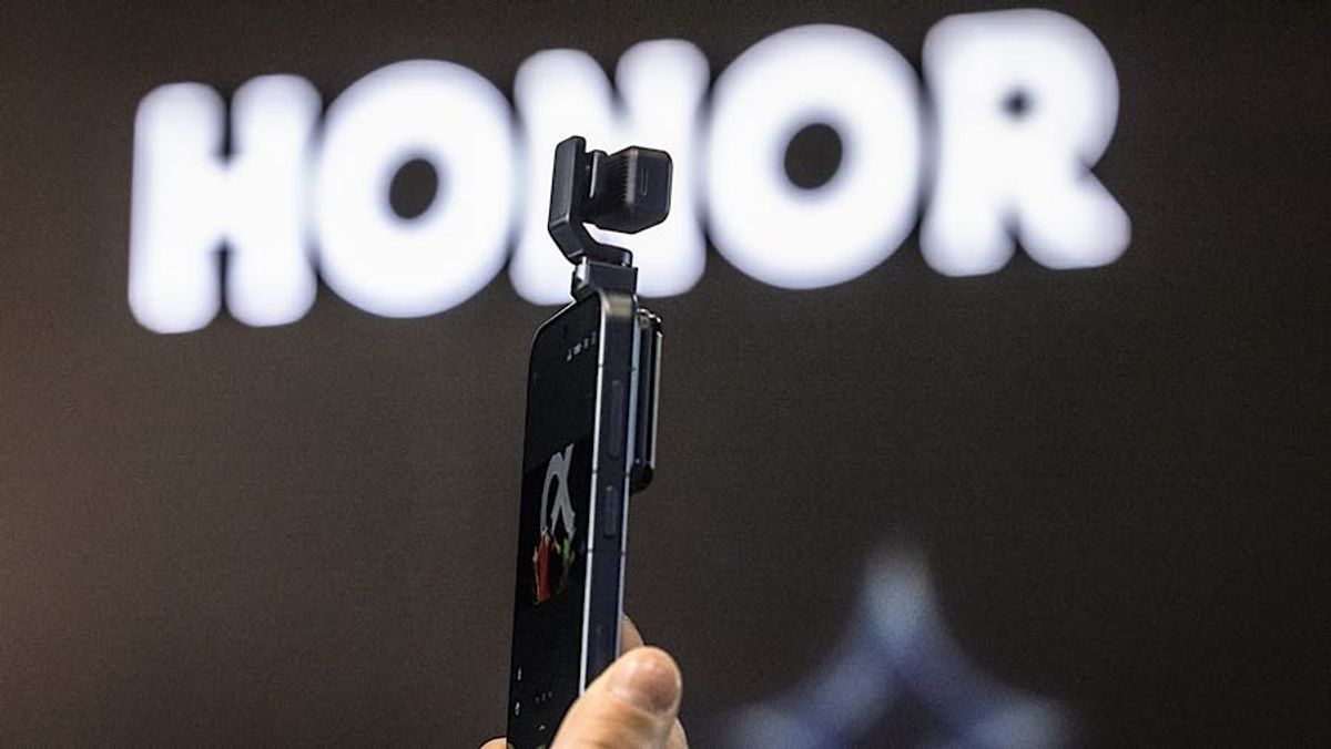 Honor Siapkan Ponsel Baterai Jumbo 14.000 mAh