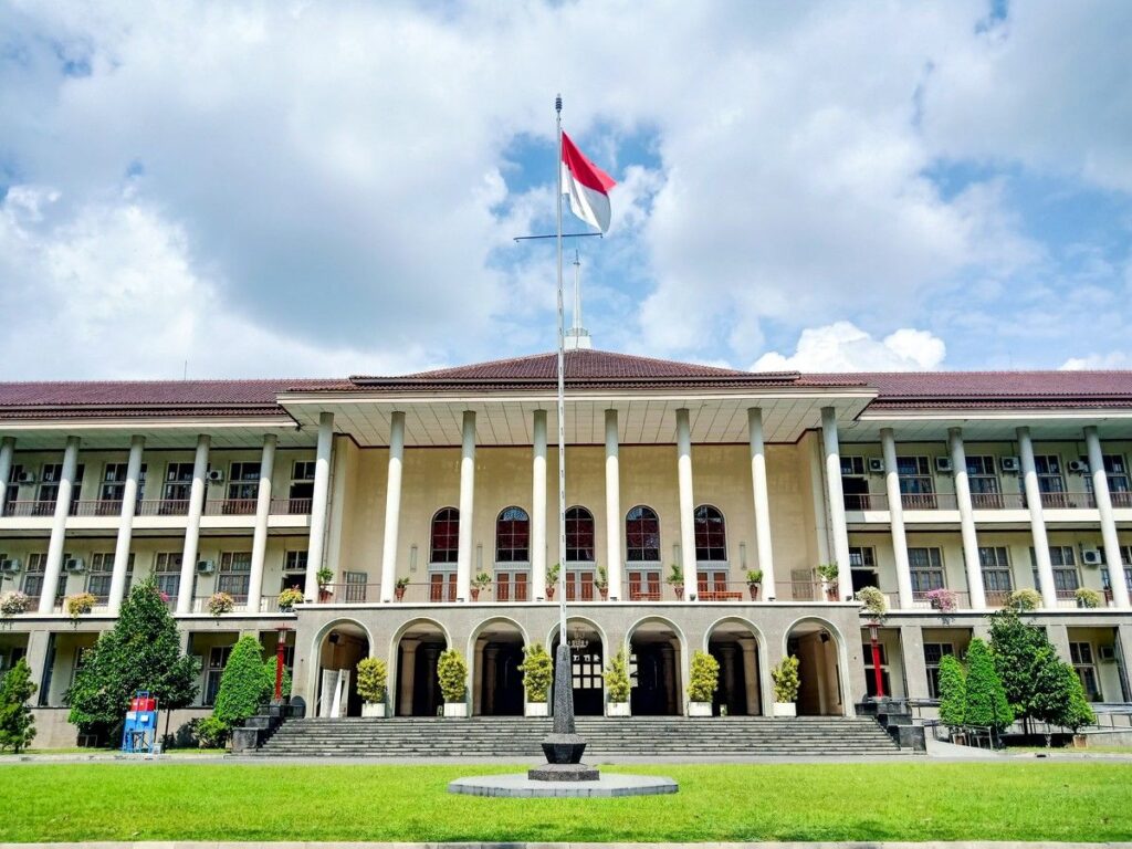 UGM Sediakan Lima Jalur Seleksi Mahasiswa Baru 2026