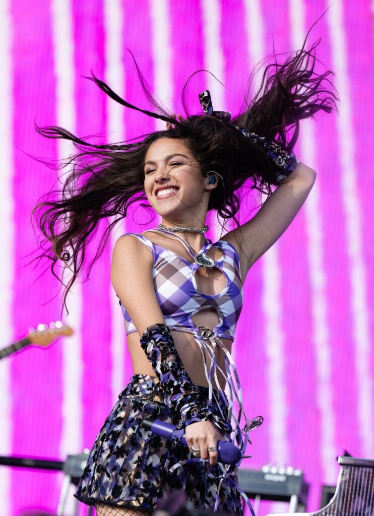 Olivia Rodrigo Menggelar Festival Musik Khusus Perempuan Daisy Chain Fields