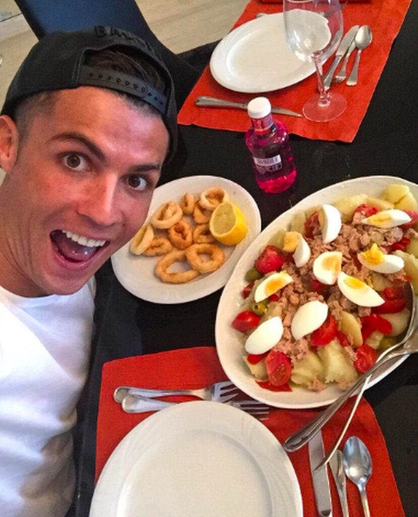 Cristiano Ronaldo Ukir Rekor Piala Dunia dan Jaga Ketat Diet Tanpa Gula