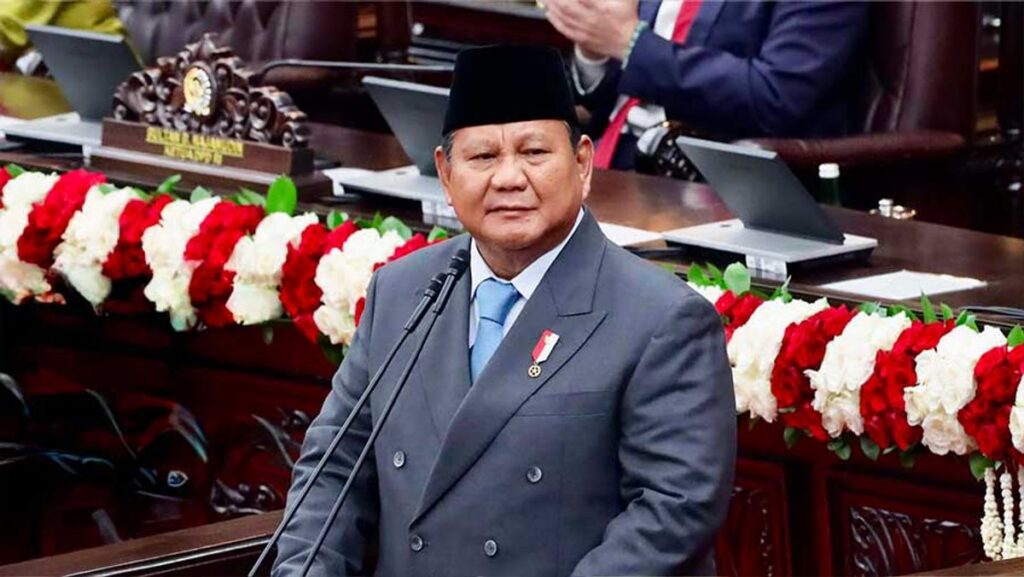 Prabowo Subianto Jawab Kritik Demokrasi dan Peran Militer RI