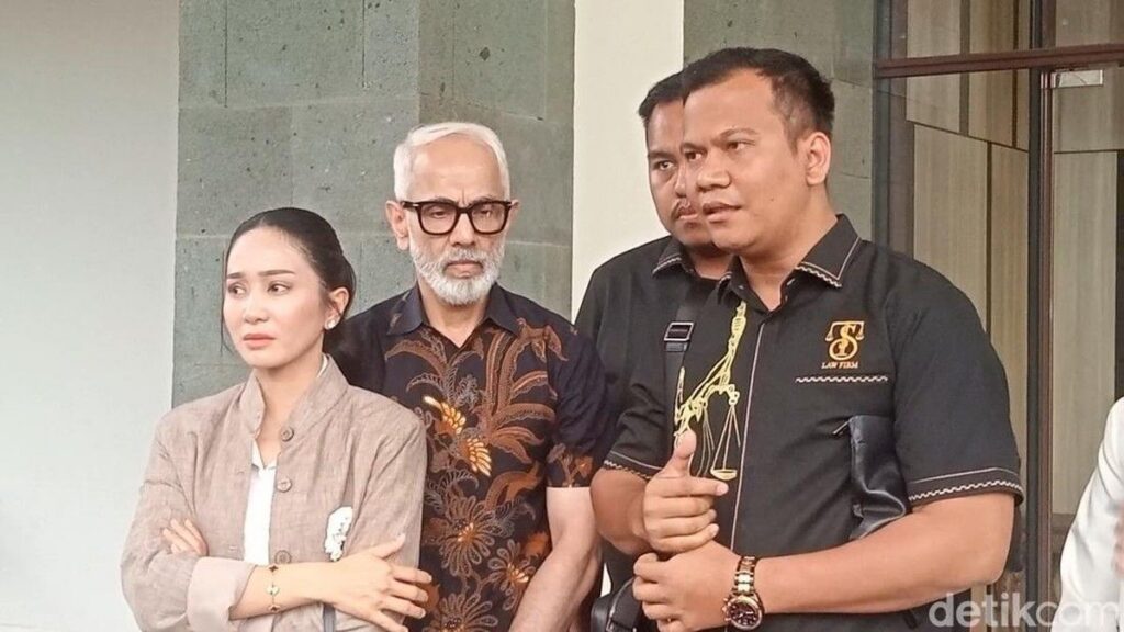 Kasus Penipuan Investasi Batubara Picu Konflik Rumah Tangga Bunga Zainal