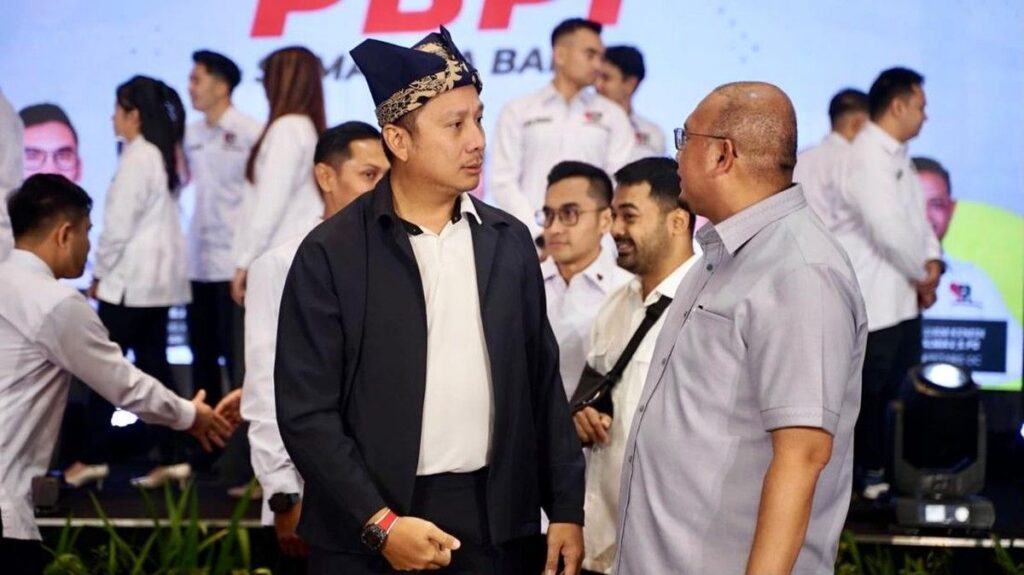 Andre Rosiade Dorong Perkembangan Olahraga Padel di Sumatra Barat