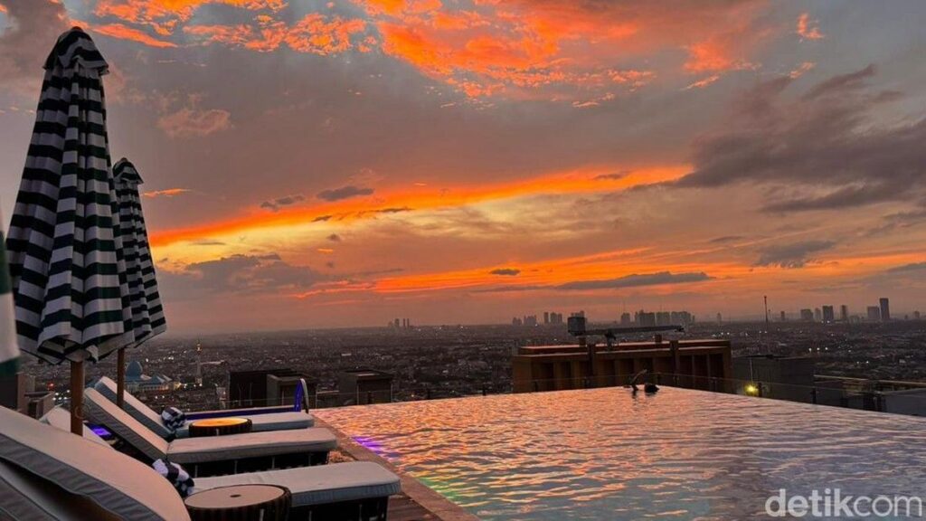 The Trans Luxury Hotel Surabaya Tawarkan Pengalaman Staycation Mewah Baru