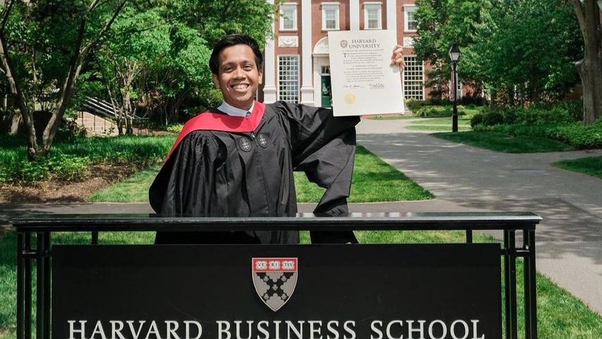 Luhut Binsar Pandjaitan Sanjung Prestasi Armando Siahaan Lulus Harvard Business School