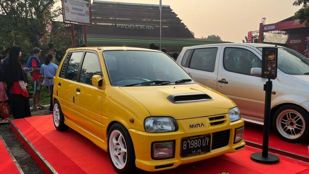Kris Modifikasi Daihatsu Ceria Jadi Daihatsu Mira JDM Total