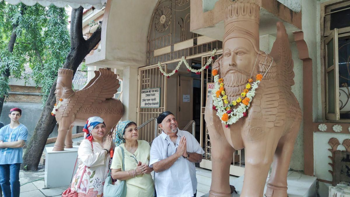 Uddhav Thackeray Tegaskan Faksi Shiv Sena UBT Merupakan Kelompok Asli