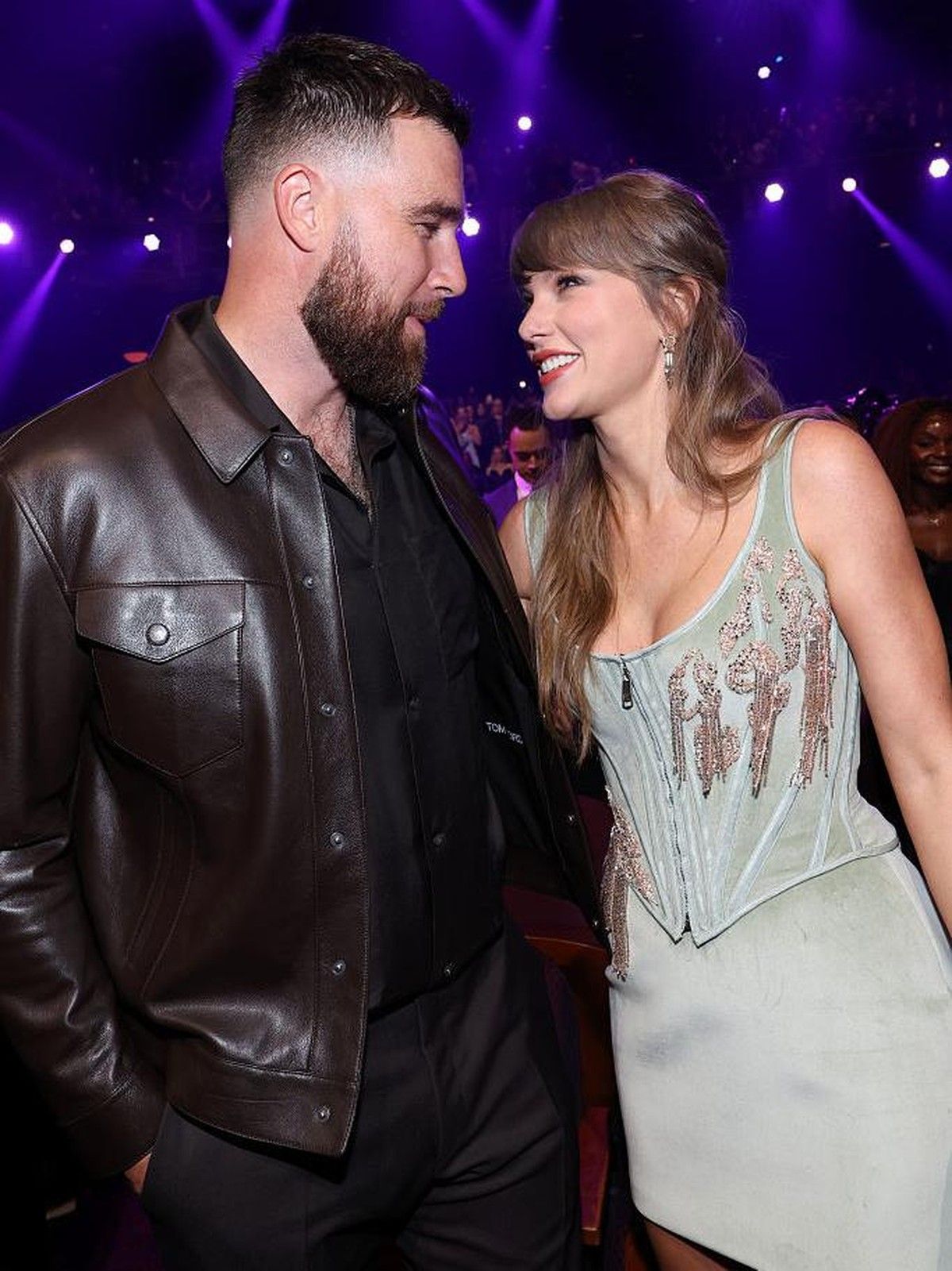 Taylor Swift dan Travis Kelce Bakal Gelar Pernikahan di New York