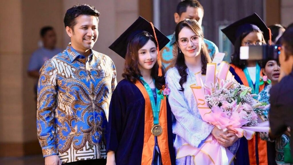 Arumi Bachsin Siapkan Anak Sulung Masuk Jenjang SMP