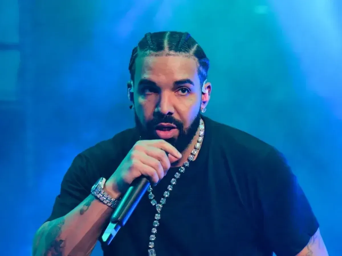 Drake Lampaui Rekor Michael Jackson di Tangga Lagu Billboard Hot 100