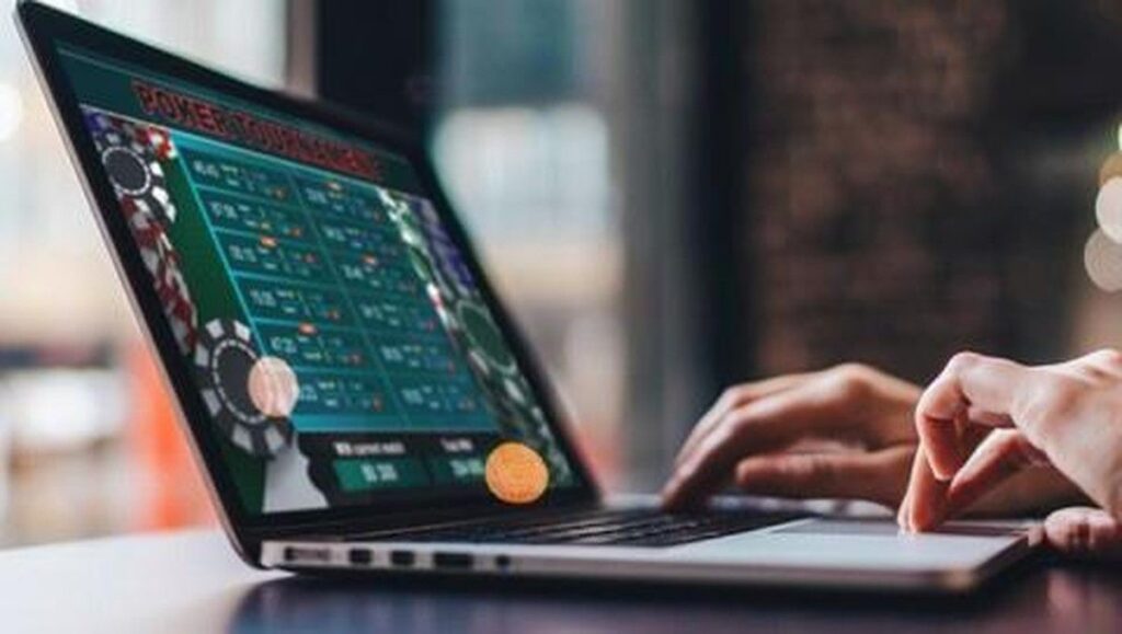 Komdigi dan Meta Bentuk Tim Berantas Spam Judi Online