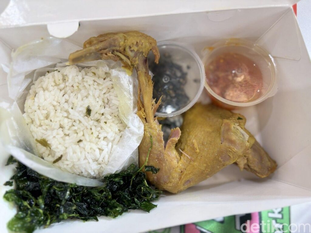Aldi Taher Meluncurkan Bisnis Ayam Goreng Basah di Sudirman