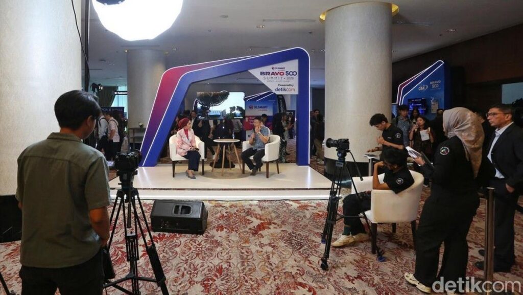 XLSmart Bravo 500 Summit 2026 Dorong Kolaborasi Transformasi Digital