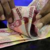 Pemerintah Naikkan Tunjangan dan Siapkan Beasiswa Ratusan Ribu Guru