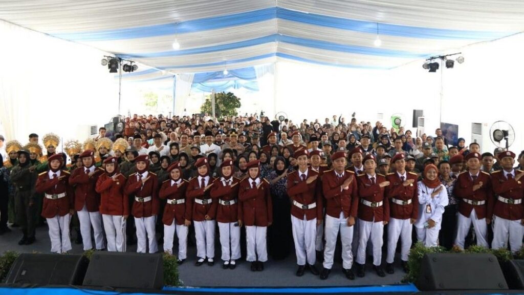 Puisi Salsabila Bikin Menangis Menteri Saifullah Yusuf dan Kapolresta Pekanbaru