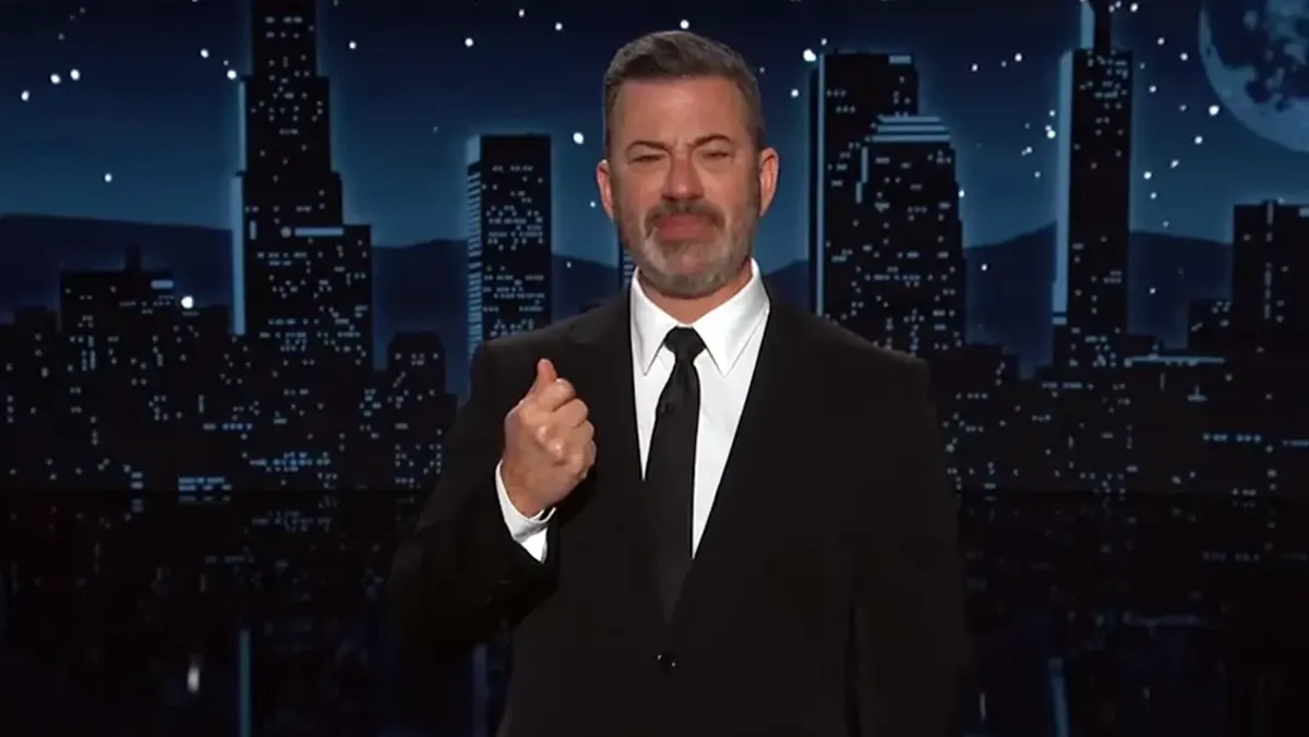 Jimmy Kimmel Menyesal Pernah Minta Maaf Demi Bisnis Disney