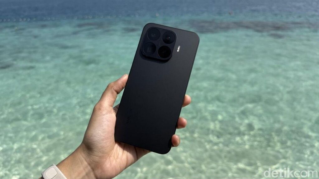 Xiaomi Luncurkan 17T Pro Unggulkan Kamera Telephoto Leica