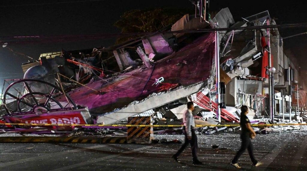 Gempa Magnitudo 7,8 Guncang Filipina Selatan Tewaskan 41 Warga
