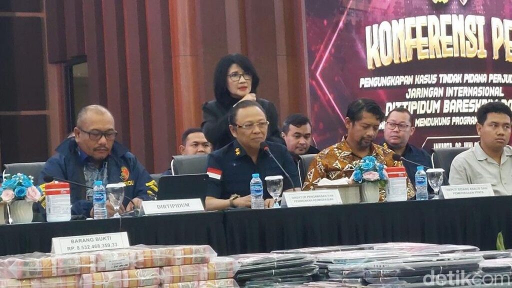 Imigrasi dan Polri Selidiki 15 Sponsor Ratusan WNA Sindikat Judi