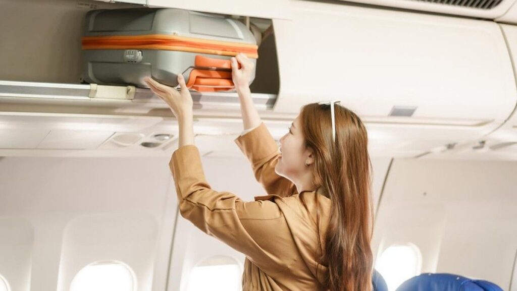IATA Berencana Kunci Kompartemen Kabin Pesawat dalam Kondisi Darurat