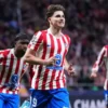 Pau Cubarsi Tanggapi Rumor Transfer Julian Alvarez ke Barcelona