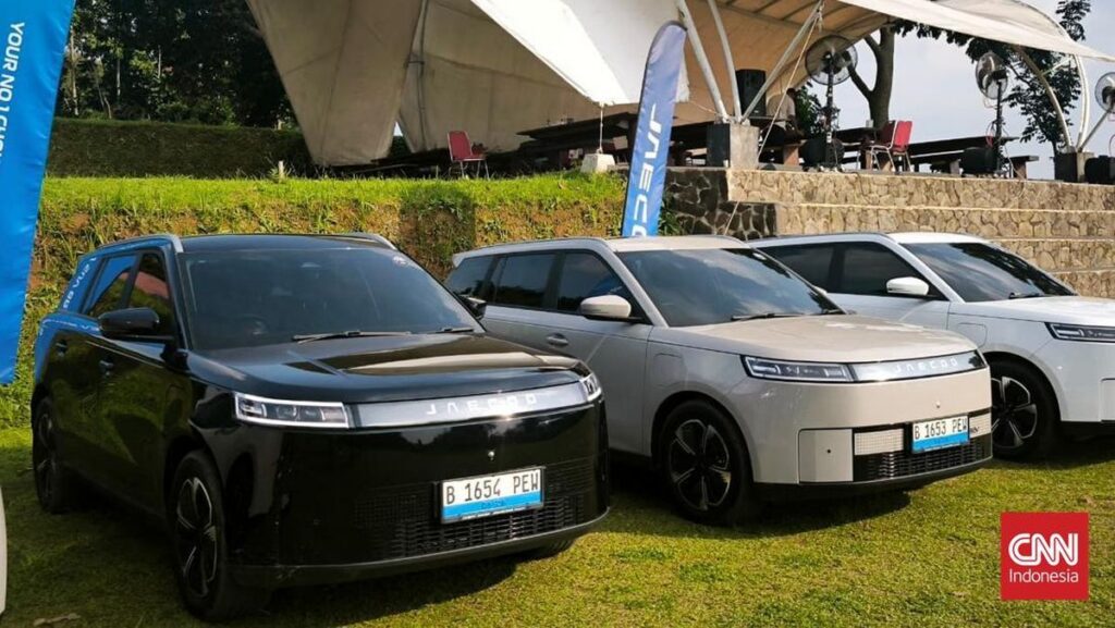 Indef Yakini Insentif Kendaraan Listrik Dongkrak Pasar Otomotif