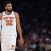 Fans Minnesota Timberwolves Dukung Karl-Anthony Towns di Final NBA 2026