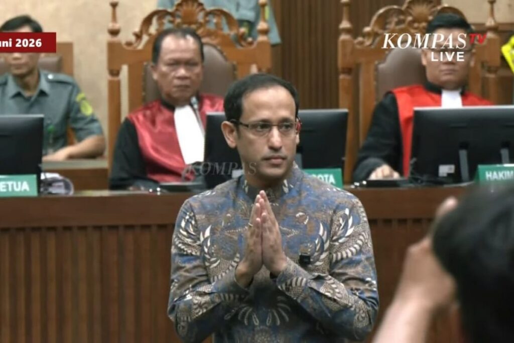 Hakim Andi Saputra Minta Nadiem Makarim Dibebaskan